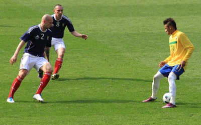 爱游戏电竞播报-加纳队球衣销量飙升创纪录